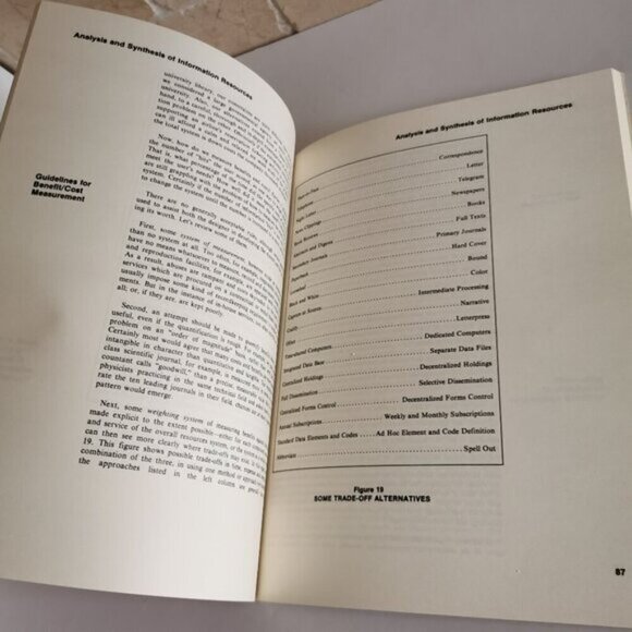 1974 How to Harness Information Resources Book Vintage Systems Approach Associat - Picture 7 of 7